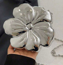 Load image into Gallery viewer, Flower Purse
