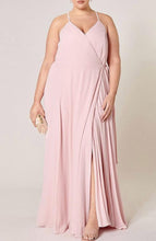 Load image into Gallery viewer, Rosie Maxi Dress (Plus)
