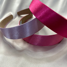 Load image into Gallery viewer, Diadem Satin Accessories

