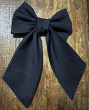 Load image into Gallery viewer, Coquette Bow
