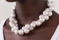 Big Pearl Necklace