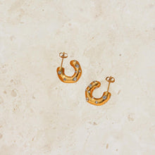 Load image into Gallery viewer, Gold/Rhinestone S/S Hoop
