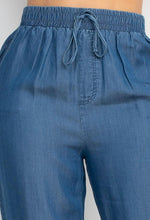 Load image into Gallery viewer, Quinn Pant
