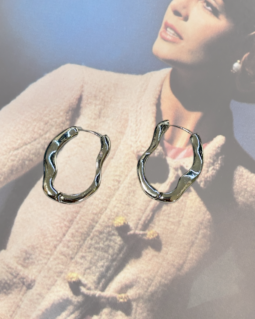 Silver Curvy Earrings