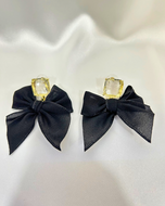 Bow earrings