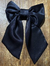 Load image into Gallery viewer, Coquette Bow
