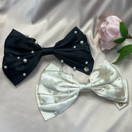 Pearl Bow Hair Clip