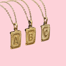 Load image into Gallery viewer, Collar con inicial
