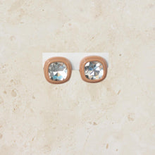 Load image into Gallery viewer, Circular Color Diamond Earrings
