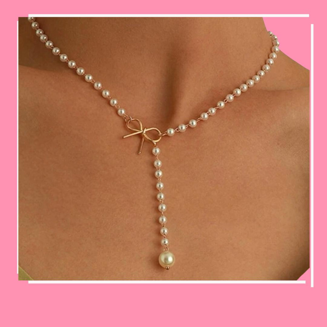 Pearl/Bow Necklace