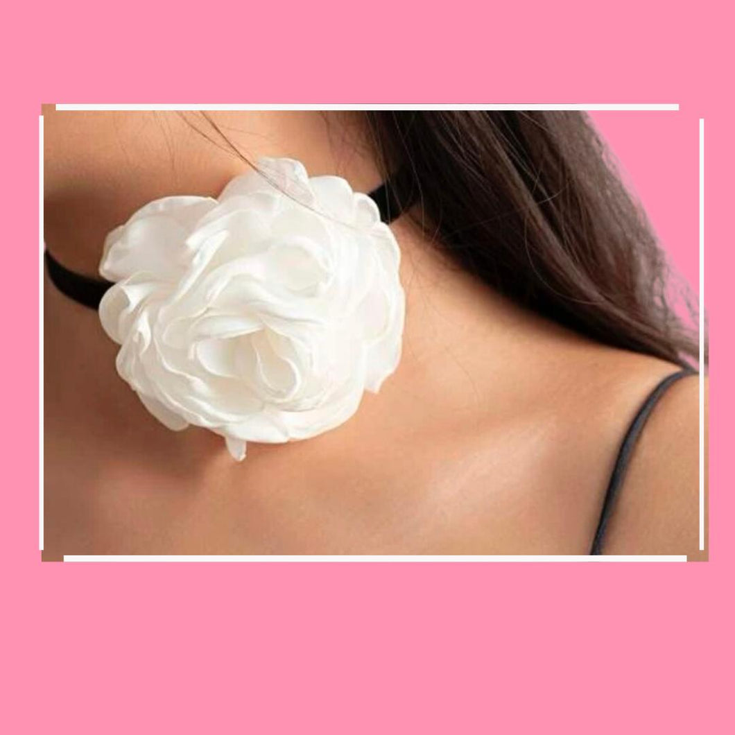 White Flower Choker