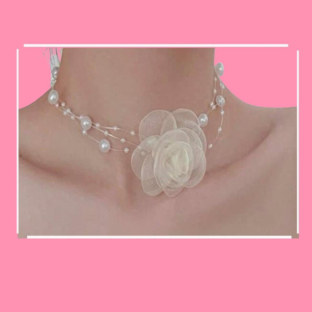 White Flower/Pearls Choker