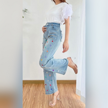 Load image into Gallery viewer, Gemas Jeans
