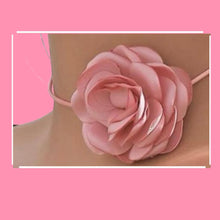 Load image into Gallery viewer, Rose Choker
