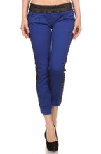 Load image into Gallery viewer, Black &amp; Blue Jogger - YouBoutiquepr
