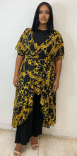 Load image into Gallery viewer, Tunic Versage
