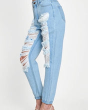 Load image into Gallery viewer, Ripped Jean
