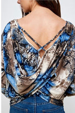 Load image into Gallery viewer, Blue Animal Print Blouse
