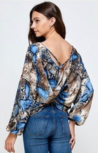 Load image into Gallery viewer, Blue Animal Print Blouse
