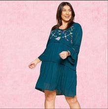 Load image into Gallery viewer, Shayla Dress
