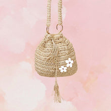 Load image into Gallery viewer, Beige &amp; White Mimbre Bag

