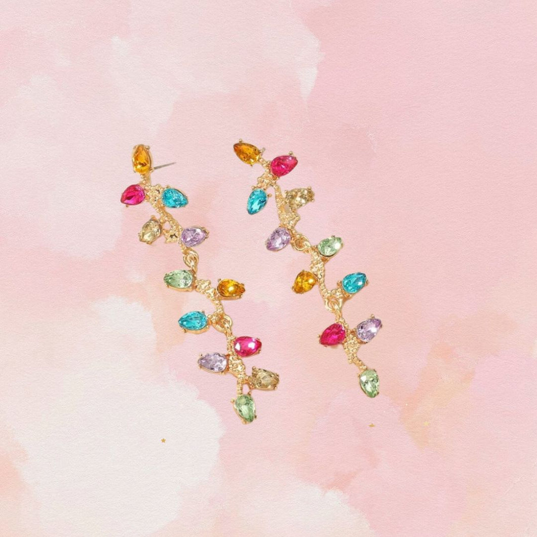 Light Color Brilliant Earring