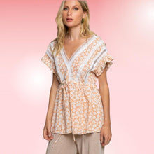 Load image into Gallery viewer, Coral Floral Blouse
