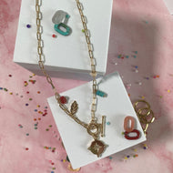 Gold Star/Leaf Necklace - YouBoutiquepr