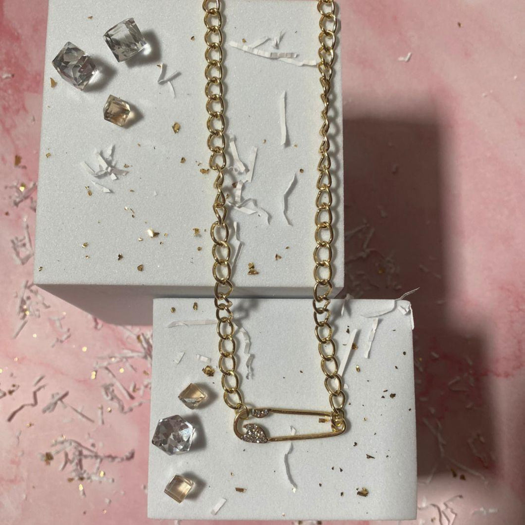 Gold Pin Necklace