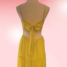 Load image into Gallery viewer, Iduna Maxi Dress
