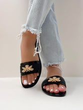 Load image into Gallery viewer, Lubec Sandal
