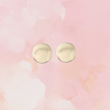 Load image into Gallery viewer, Circle Bold Sleepy Earring

