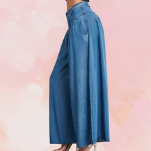 Load image into Gallery viewer, Paola Palazzo
