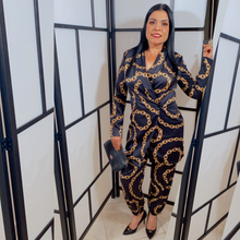 Load image into Gallery viewer, Emperatriz Dress
